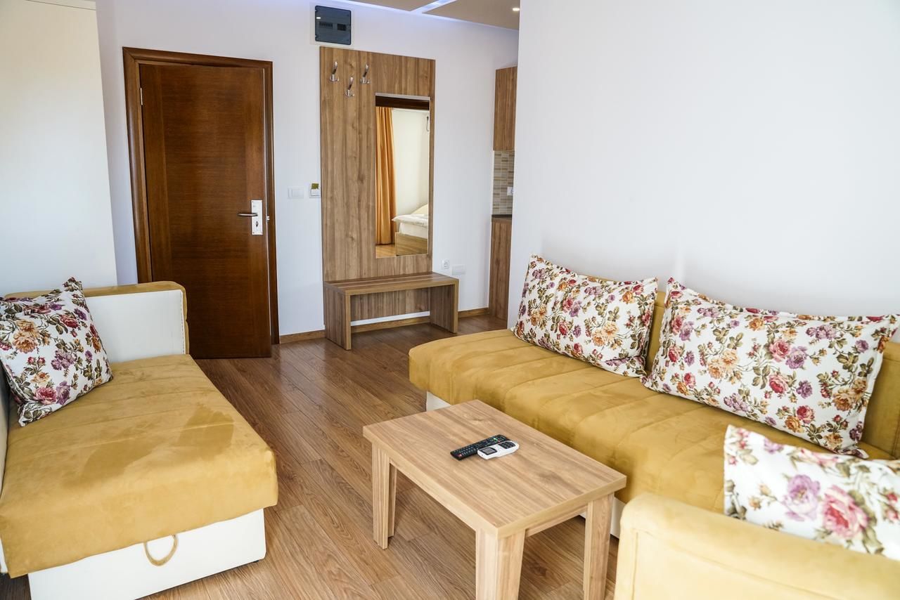 Апарт-отели Apart Hotel Llolla Улцинь-42